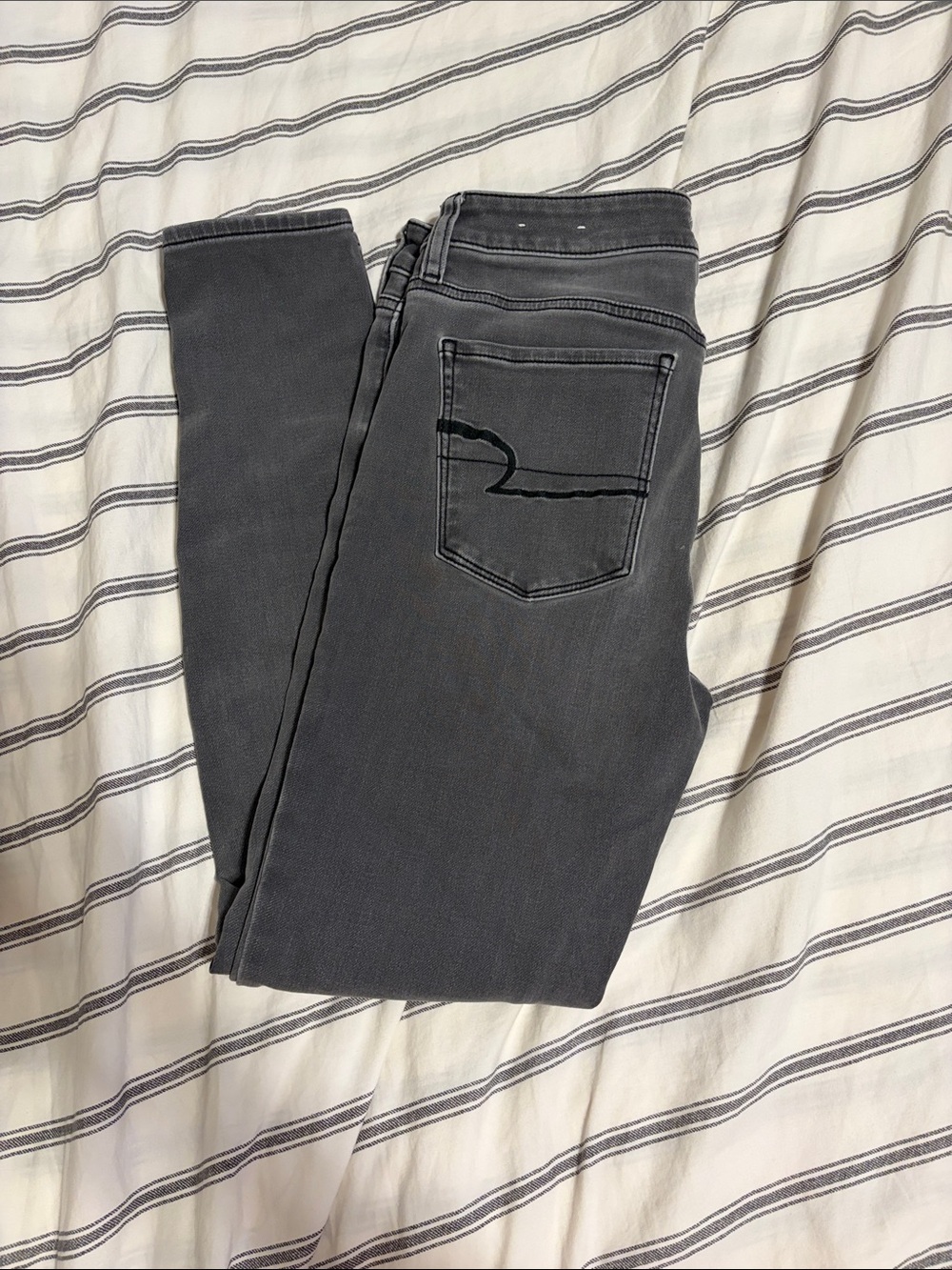 American Eagle Outfitters Charcoal Gray Skinny Jeans